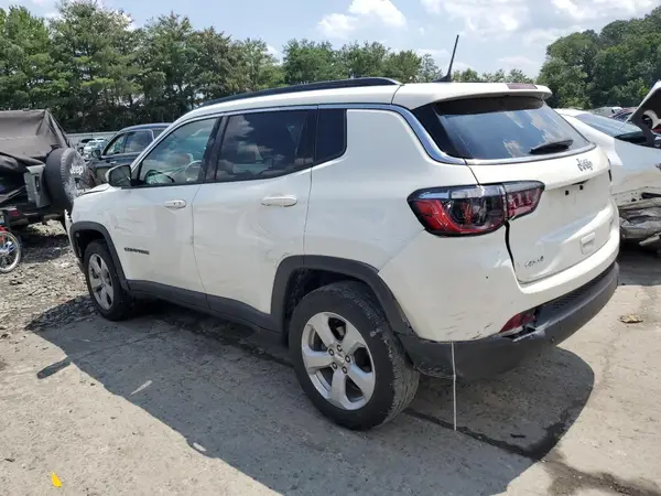 3C4NJDBB0MT547478 2021 JEEP COMPASS - Image 2