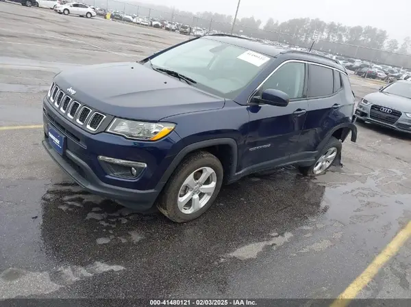 3C4NJDBB0MT551806 2021 JEEP COMPASS - Image 2