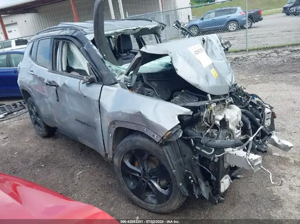 3C4NJDBB0MT565754 2021 JEEP COMPASS - Image 1
