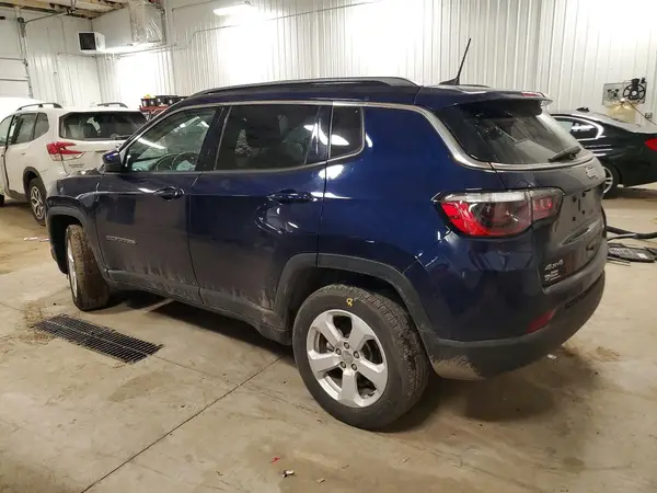 3C4NJDBB0MT565818 2021 JEEP COMPASS - Image 2