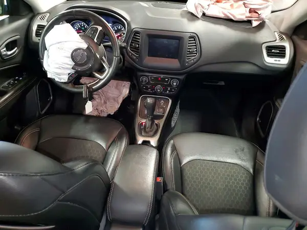3C4NJDBB0MT565818 2021 JEEP COMPASS - Image 8
