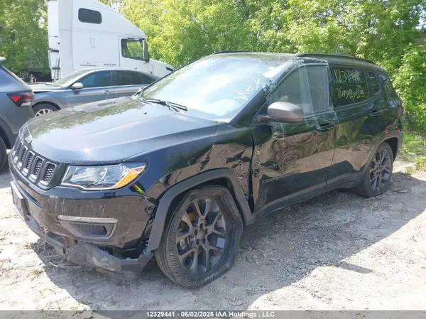 3C4NJDBB0MT578293 2021 JEEP COMPASS - Image 2