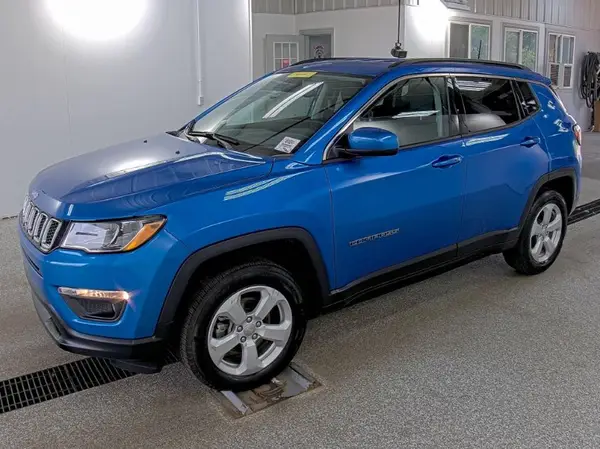 3C4NJDBB0MT594087 2021 JEEP COMPASS - Image 2