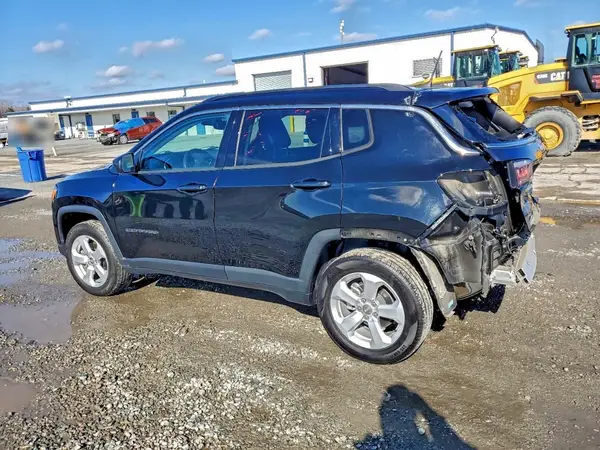 3C4NJDBB0MT601572 2021 JEEP COMPASS - Image 2