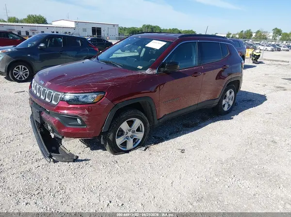 3C4NJDBB0NT110615 2022 JEEP COMPASS - Image 2