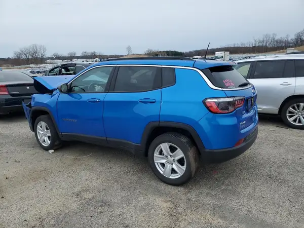 3C4NJDBB0NT115300 2022 JEEP COMPASS - Image 2