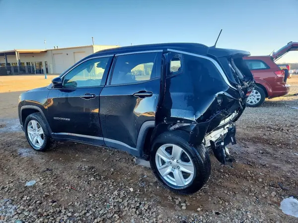 3C4NJDBB0NT120996 2022 JEEP COMPASS - Image 2