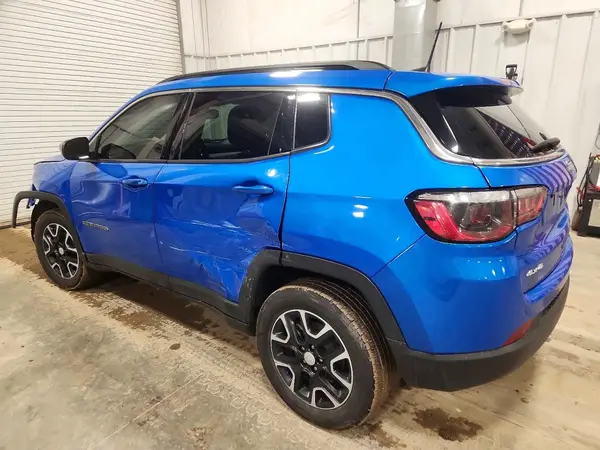 3C4NJDBB0NT121744 2022 JEEP COMPASS - Image 2