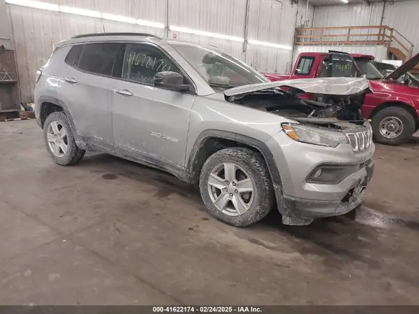 3C4NJDBB0NT126183 2022 JEEP COMPASS - Image 1