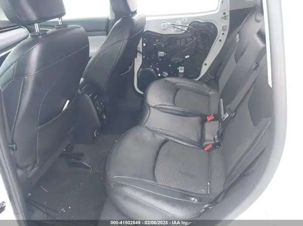 3C4NJDBB0NT181278 2022 JEEP COMPASS - Image 8