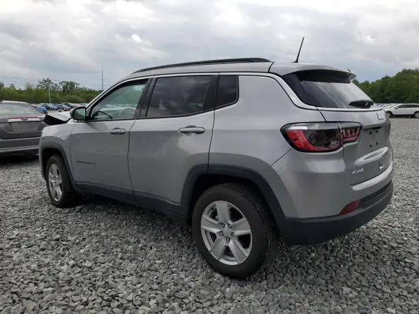 3C4NJDBB0NT182902 2022 JEEP COMPASS - Image 2