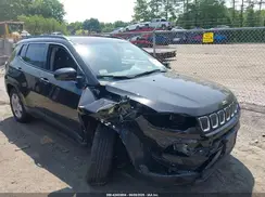 3C4NJDBB0NT208110 2022 JEEP COMPASS