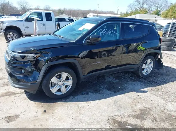 3C4NJDBB0NT208589 2022 JEEP COMPASS - Image 2
