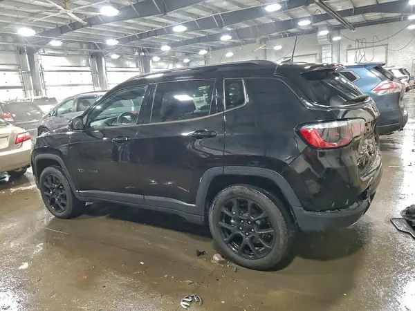 3C4NJDBB0NT227658 2022 JEEP COMPASS - Image 2