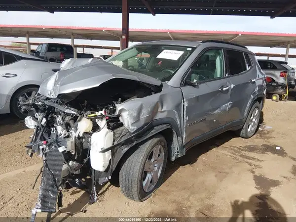 3C4NJDBB0NT233072 2022 JEEP COMPASS - Image 2