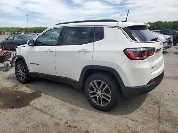 3C4NJDBB1HT650656 2017 JEEP COMPASS - Image 2