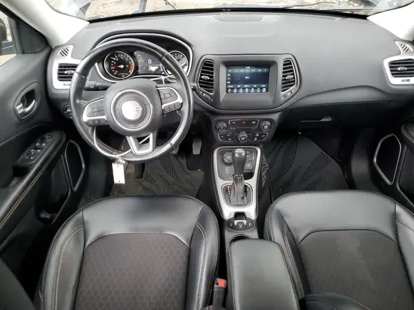 3C4NJDBB1HT650771 2017 JEEP COMPASS - Image 8