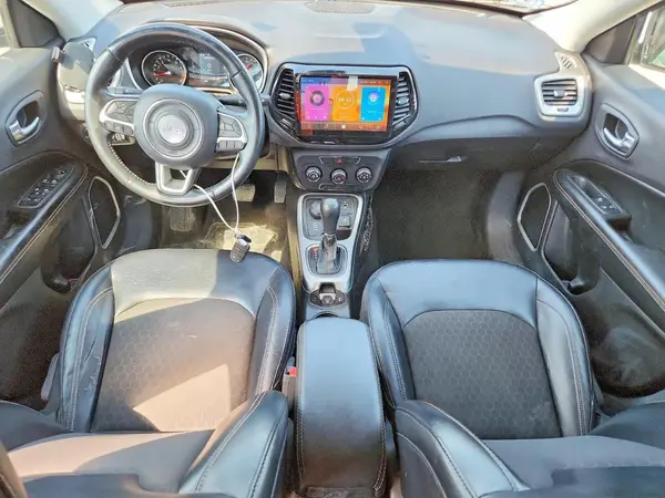 3C4NJDBB1HT674570 2017 JEEP COMPASS - Image 8
