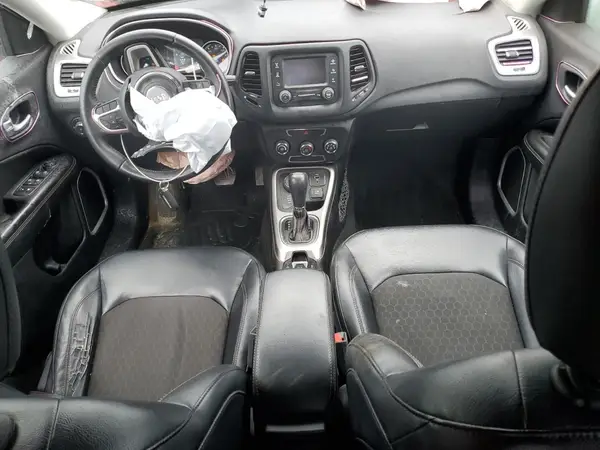 3C4NJDBB1HT680191 2017 JEEP COMPASS - Image 8