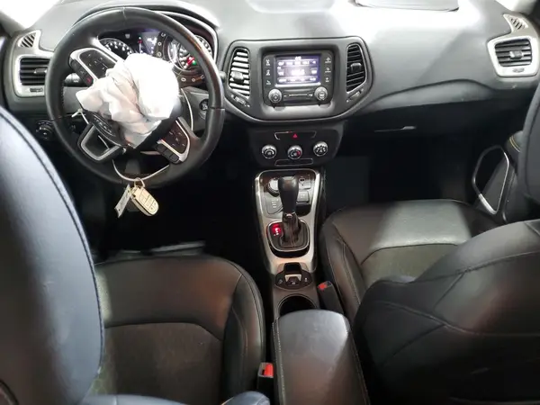 3C4NJDBB1HT681549 2017 JEEP COMPASS - Image 8