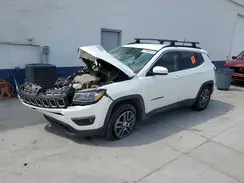 3C4NJDBB1HT693068 2017 JEEP COMPASS