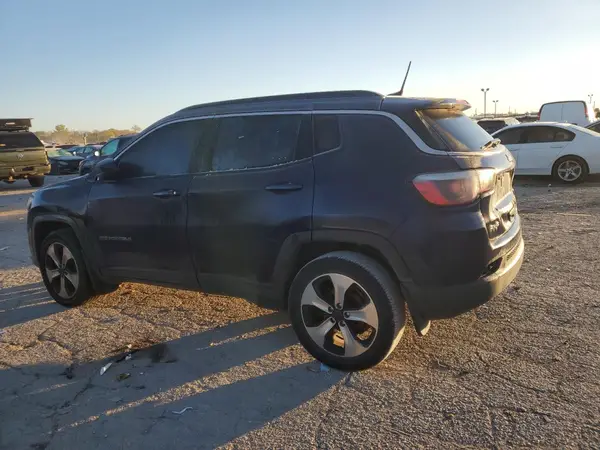 3C4NJDBB1JT101674 2018 JEEP COMPASS - Image 2