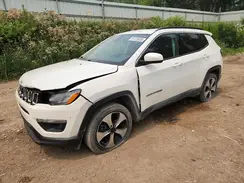 3C4NJDBB1JT113601 2018 JEEP COMPASS