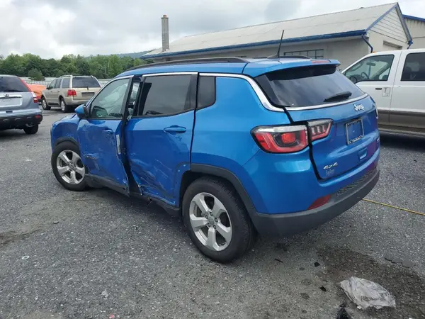 3C4NJDBB1JT113811 2018 JEEP COMPASS - Image 2