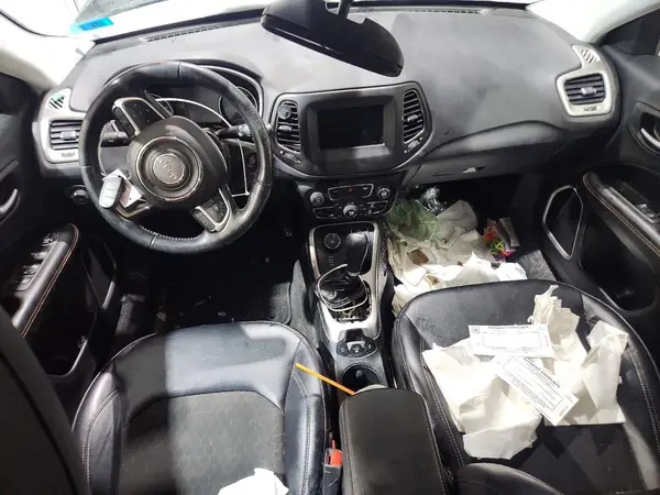 3C4NJDBB1JT116367 2018 JEEP COMPASS - Image 8