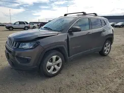 3C4NJDBB1JT128132 2018 JEEP COMPASS