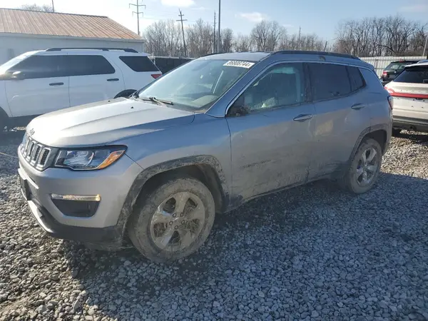 3C4NJDBB1JT131242 2018 JEEP COMPASS - Image 1