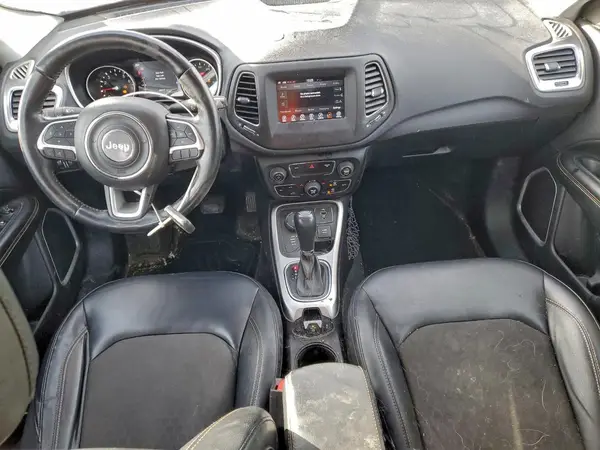3C4NJDBB1JT139258 2018 JEEP COMPASS - Image 8