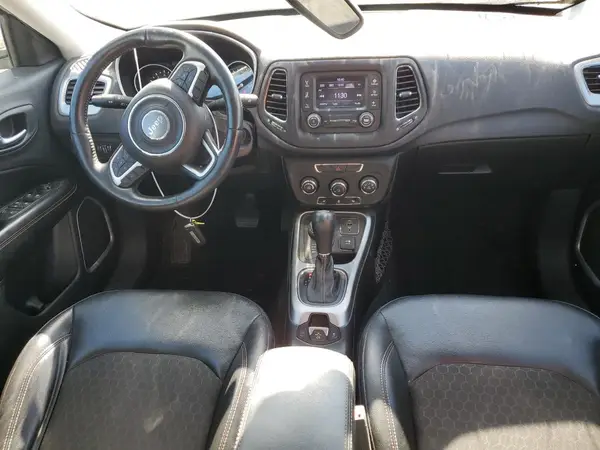 3C4NJDBB1JT150597 2018 JEEP COMPASS - Image 8