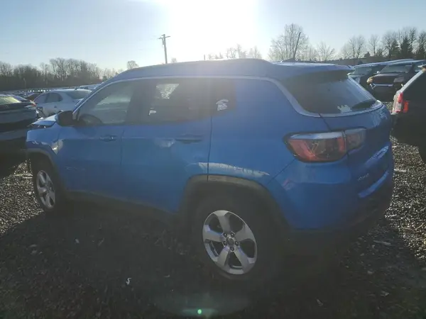 3C4NJDBB1JT155346 2018 JEEP COMPASS - Image 2