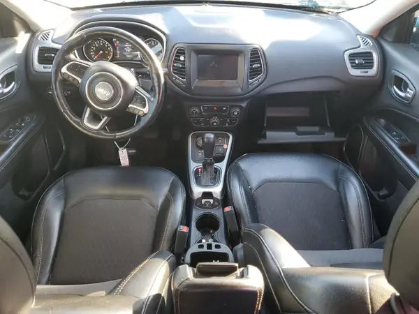 3C4NJDBB1JT155346 2018 JEEP COMPASS - Image 8