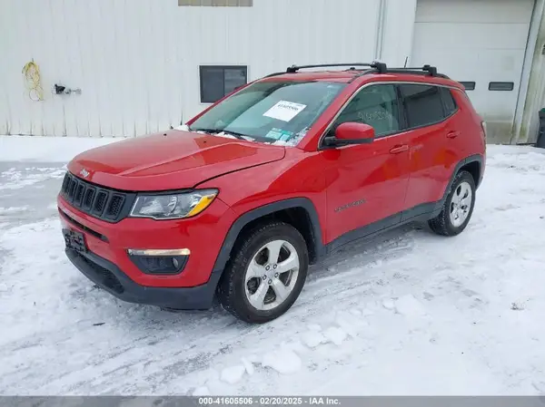 3C4NJDBB1JT161163 2018 JEEP COMPASS - Image 2