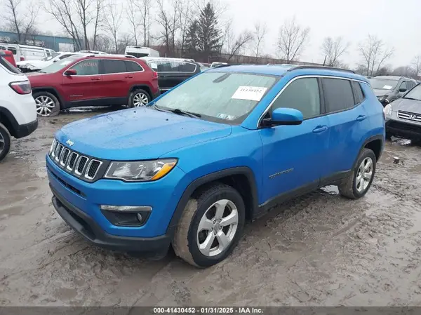 3C4NJDBB1JT161339 2018 JEEP COMPASS - Image 2