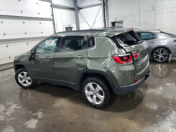 3C4NJDBB1JT168338 2018 JEEP COMPASS - Image 2