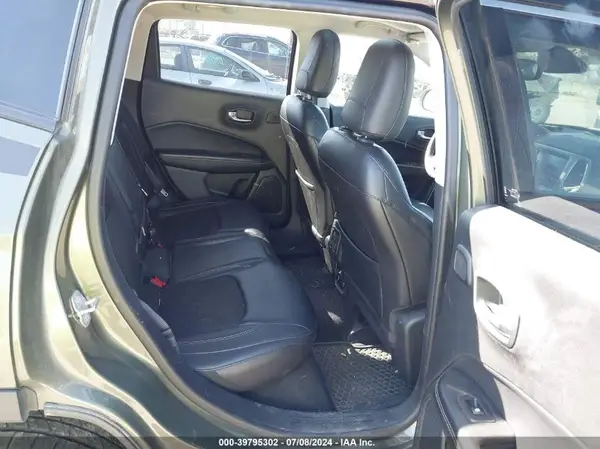 3C4NJDBB1JT178612 2018 JEEP COMPASS - Image 8