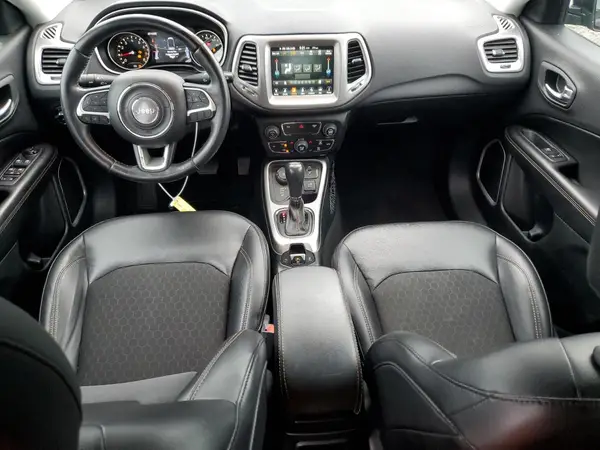 3C4NJDBB1JT179355 2018 JEEP COMPASS - Image 8