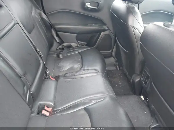 3C4NJDBB1JT185656 2018 JEEP COMPASS - Image 8