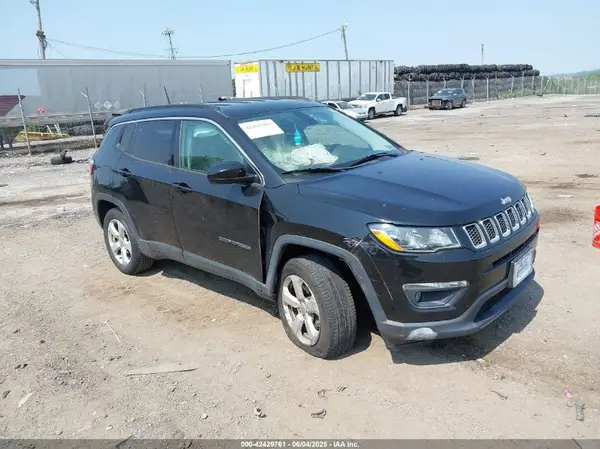3C4NJDBB1JT191490 2018 JEEP COMPASS - Image 1