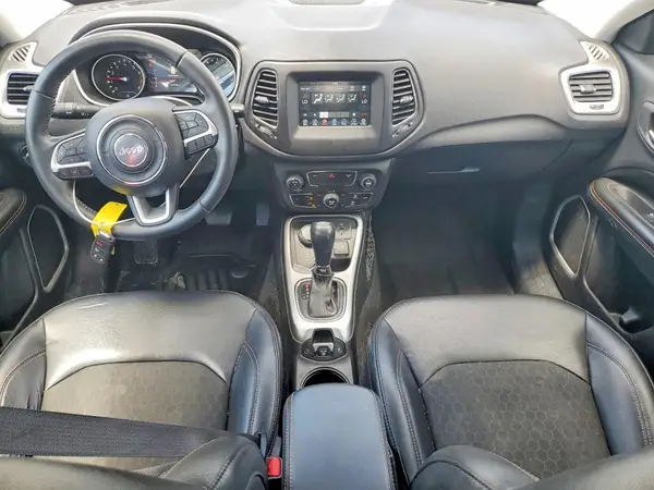 3C4NJDBB1JT199511 2018 JEEP COMPASS - Image 8