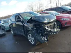 3C4NJDBB1JT201628 2018 JEEP COMPASS