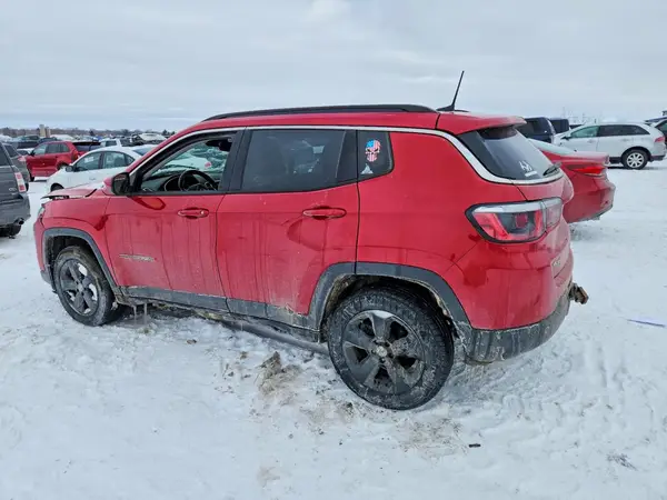 3C4NJDBB1JT211799 2018 JEEP COMPASS - Image 2