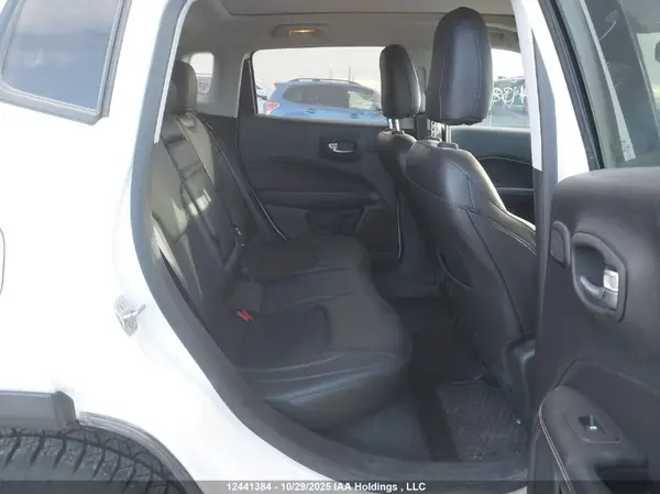 3C4NJDBB1JT230448 2018 JEEP COMPASS - Image 8