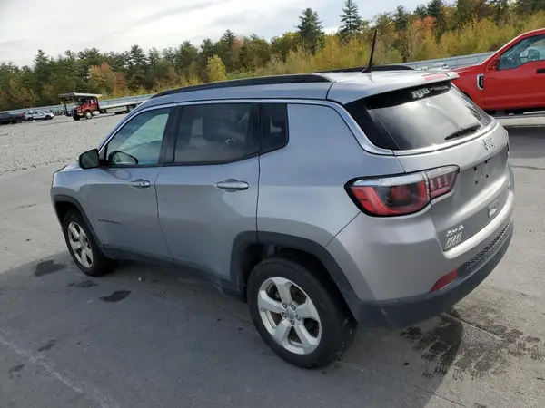 3C4NJDBB1JT230630 2018 JEEP COMPASS - Image 2