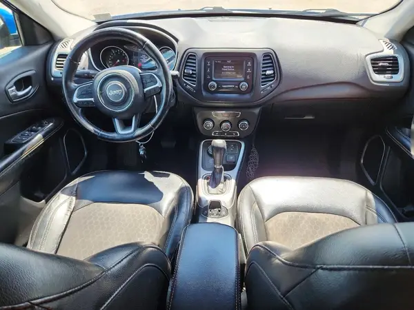3C4NJDBB1JT231499 2018 JEEP COMPASS - Image 8