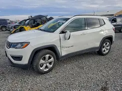 3C4NJDBB1JT238159 2018 JEEP COMPASS