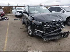 3C4NJDBB1JT246438 2018 JEEP COMPASS